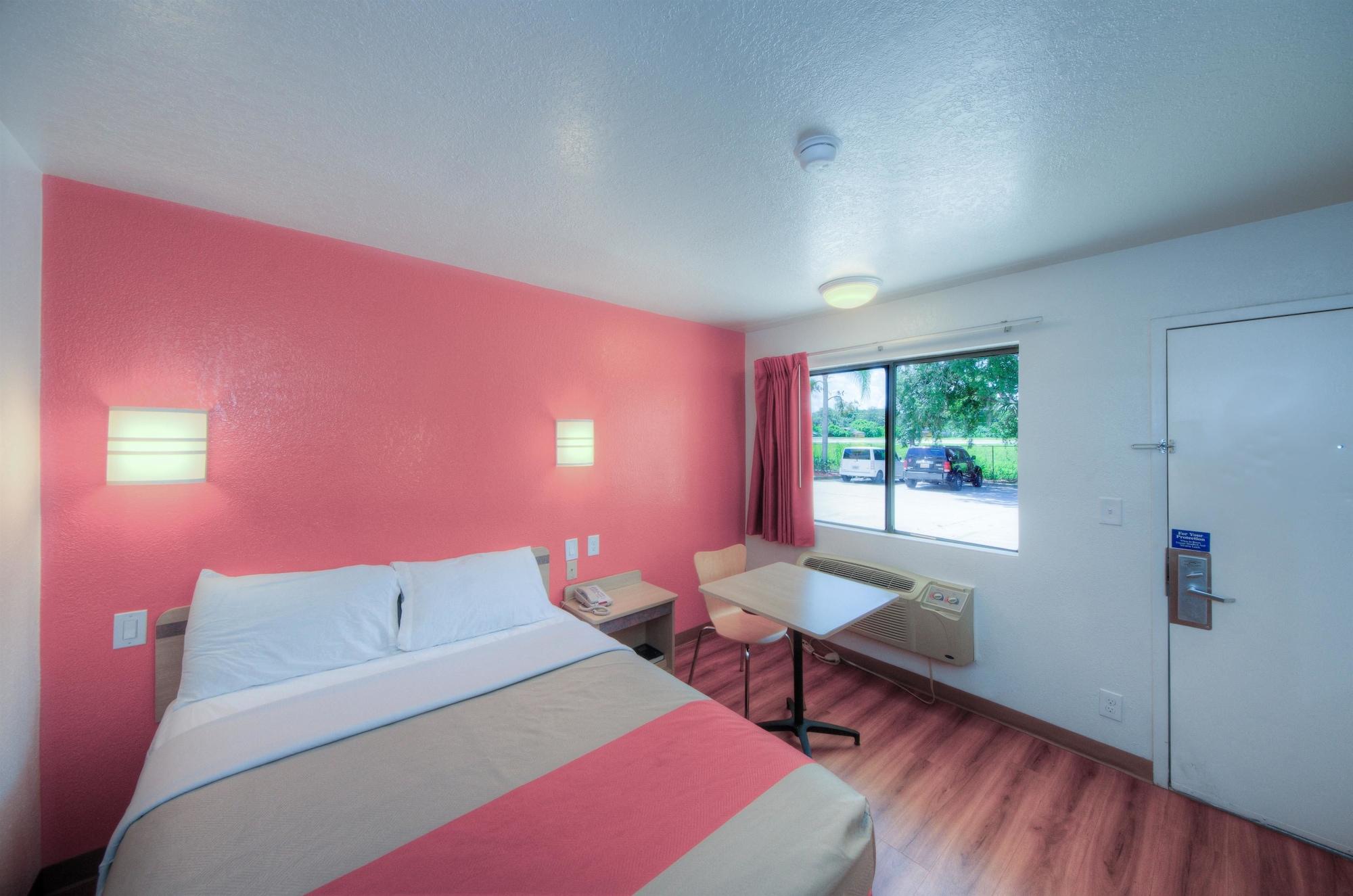 Motel 6-Bradenton, Fl エクステリア 写真